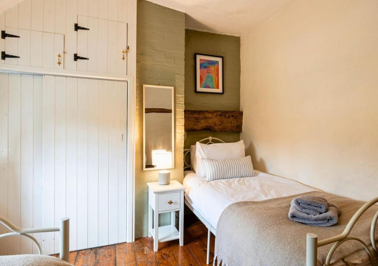 Clifford Chambers - Cosy 2 Bedroom Cottage! Shottery ภายนอก รูปภาพ