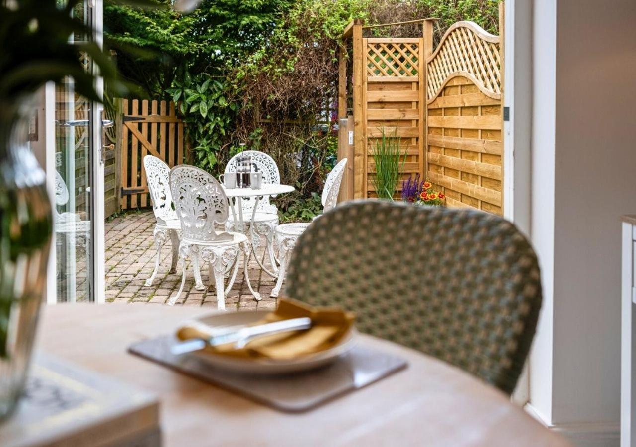 Clifford Chambers - Cosy 2 Bedroom Cottage! Shottery ภายนอก รูปภาพ